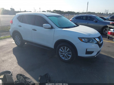 Nissan Rogue 2018 5N1AT2MT5JC732048