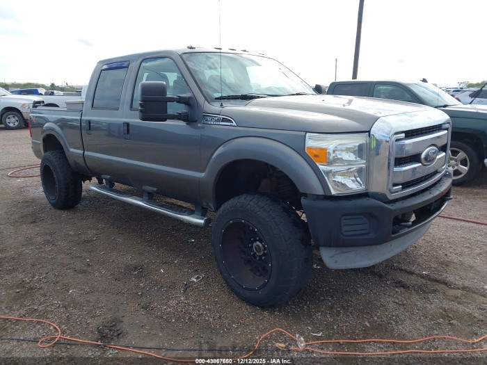 Ford F350 2011 VIN 1FT8W3B64BEB11984