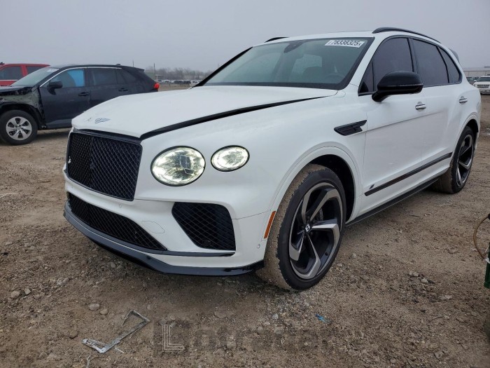 Bentley Bentayga 2022 VIN SJAAM2ZV0NC015835