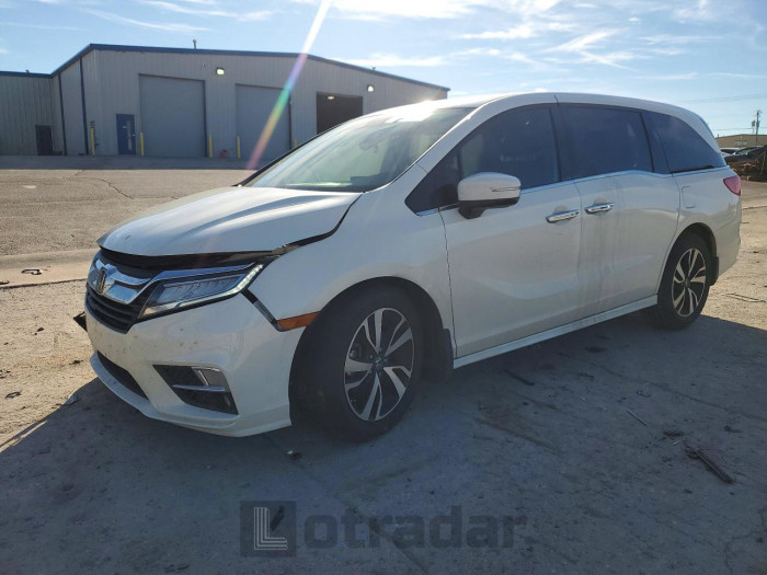 Honda Odyssey 2018 VIN 5FNRL6H90JB034723
