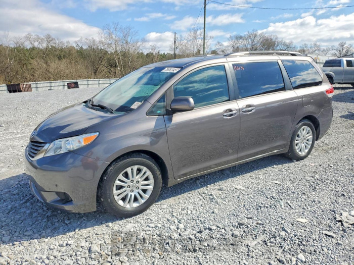 Toyota Sienna 2013 VIN 5TDYK3DC8DS331429