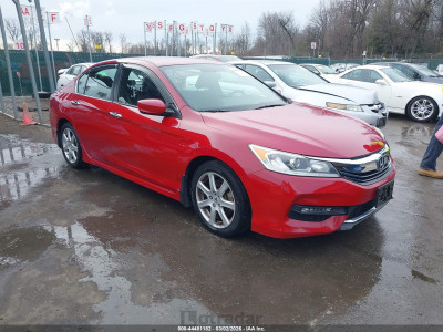 Honda Accord 2017 1HGCR2F54HA114737
