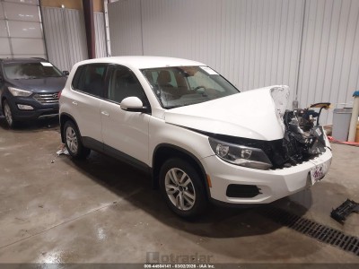 Volkswagen Tiguan 2012 VIN WVGAV7AX7CW546561