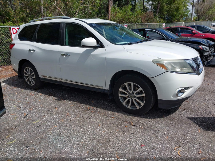 Nissan Pathfinder 2013 VIN 5N1AR2MN0DC689386