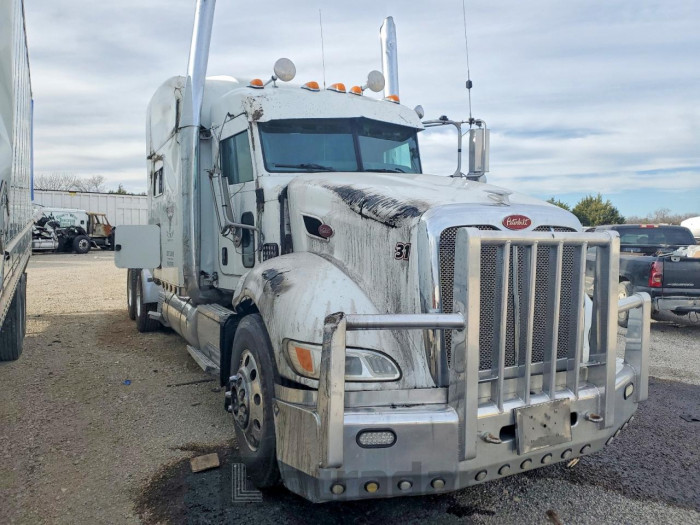   2009 VIN 1XPHD49X19D790931