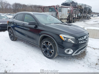 Mercedes-benz Gla-class 2018 WDCTG4GB3JJ448522