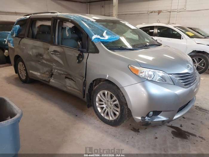 Toyota Sienna 2016 VIN 5TDYK3DC3GS732780