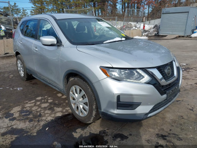 Nissan Rogue 2018 KNMAT2MT1JP602586