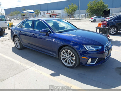Audi A4 2019 WAUENAF40KN011381