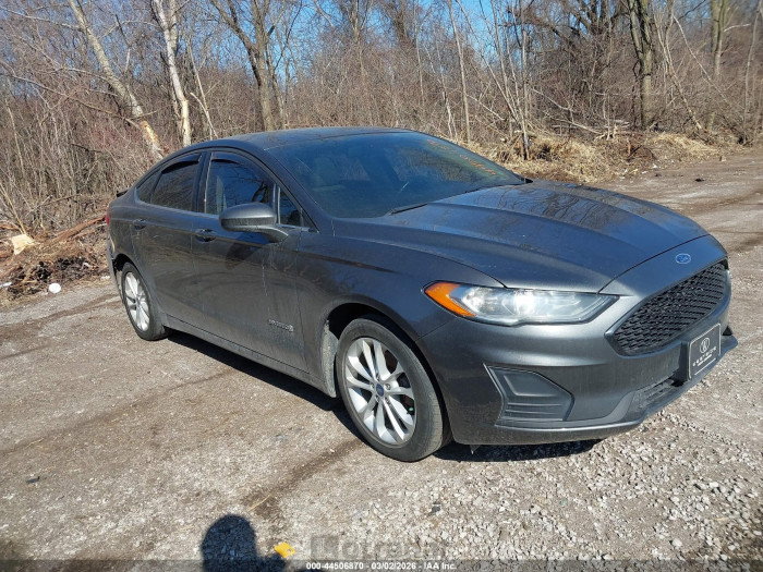 Ford Fusion 2019 VIN 3FA6P0LU6KR129731