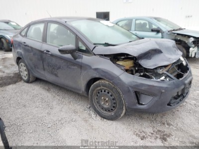 Ford Fiesta 2013 VIN 3FADP4AJ8DM227103