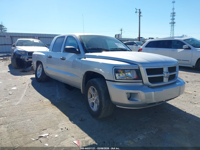 Ram Dakota 2011 VIN 1D7RE3GK3BS656076