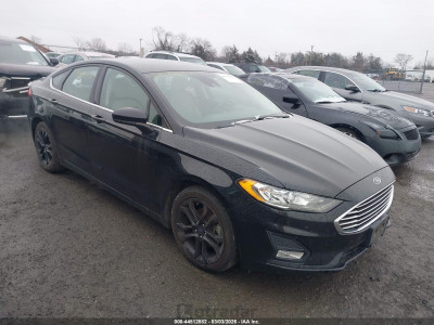Ford Fusion 2019 3FA6P0HD8KR194718