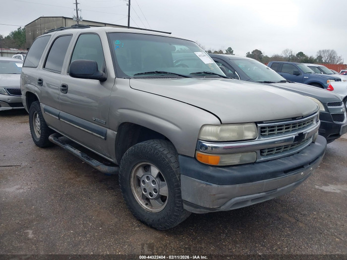 Chevrolet Tahoe 2001 VIN 1GNEC13T81R213193