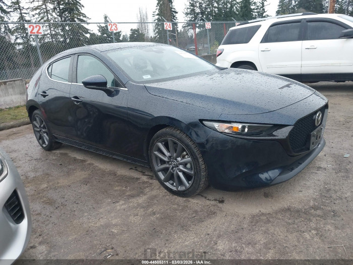 Mazda 3 2022 VIN JM1BPAKLXN1518152