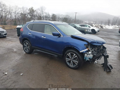 Nissan Rogue 2020 5N1AT2MV9LC777255