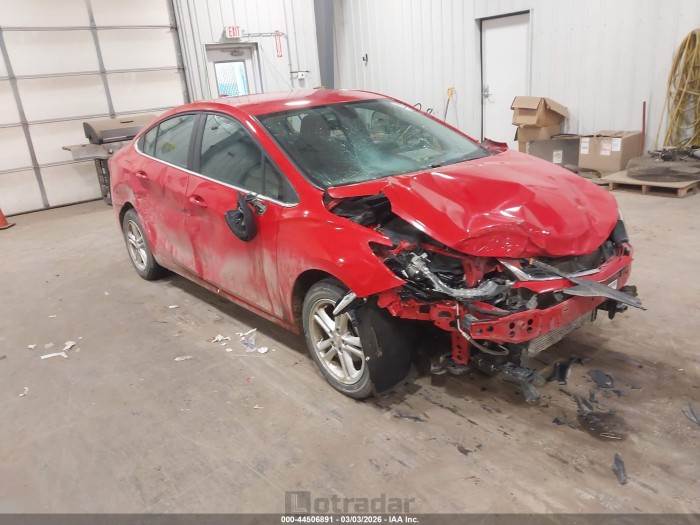 Chevrolet Cruze 2017 VIN 1G1BE5SM5H7195645