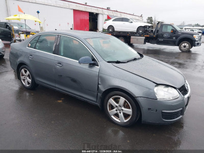 Volkswagen Jetta 2008 3VWRM71K98M083261