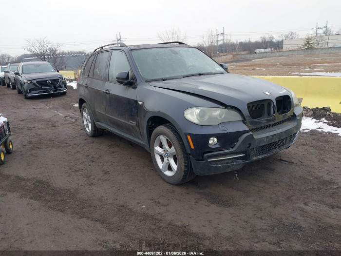 BMW X5 2009 VIN 5UXFE43519L037613