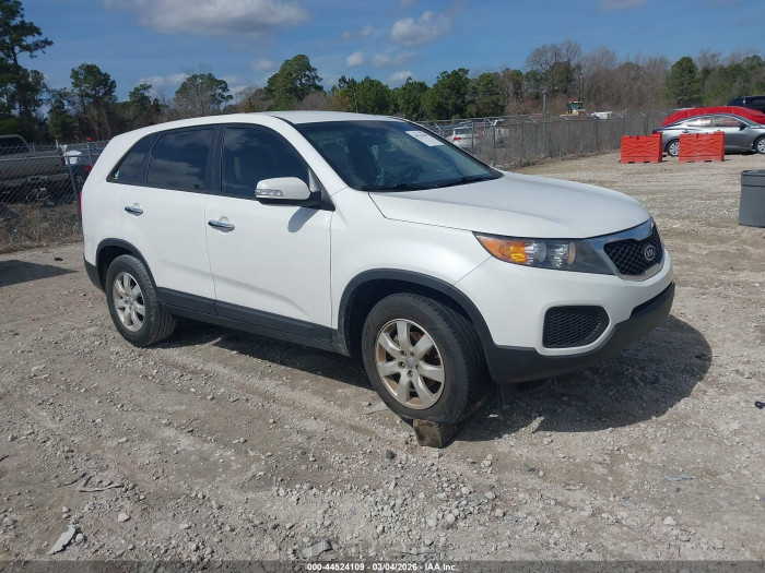 Kia Sorento 2012 VIN 5XYKT3A12CG306883