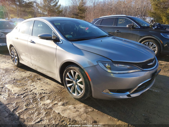 Chrysler 200 2015 VIN 1C3CCCCB4FN586088