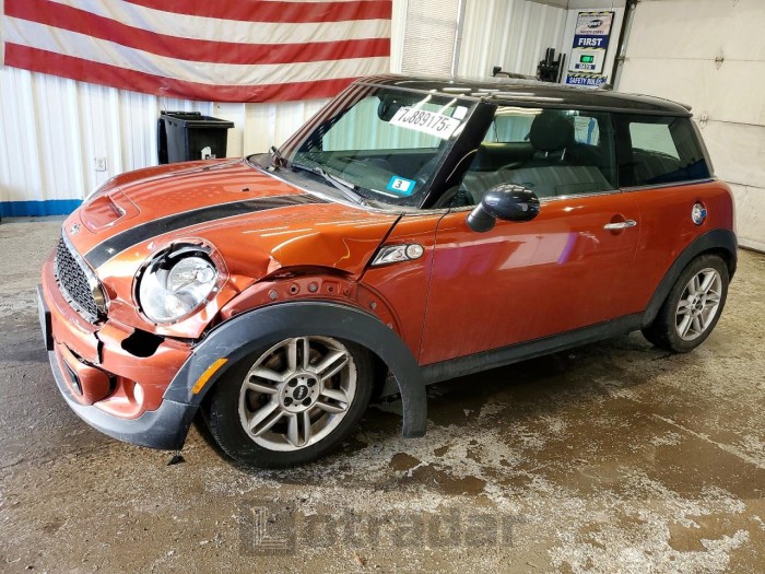 Mini Cooper 2011 VIN WMWSV3C56BTY11206