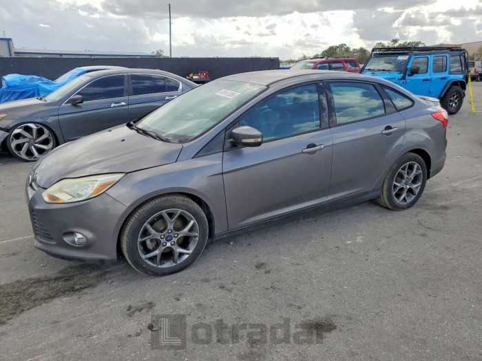 Ford Focus 2013 VIN 1FADP3F25DL375075
