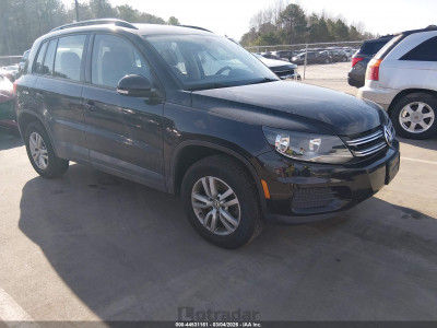 Volkswagen Tiguan 2016 WVGBV7AX1GK000307