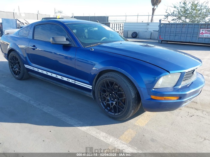Ford Mustang 2008 VIN 1ZVHT80N485136812