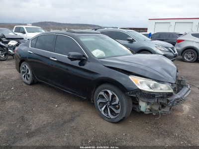 Honda Accord 2017 1HGCR2F82HA045816