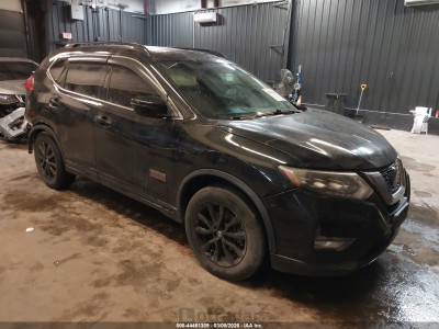 Nissan Rogue 2017 5N1AT2MV4HC764341