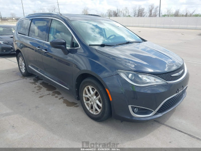 Chrysler Pacifica 2020 2C4RC1BG8LR268710