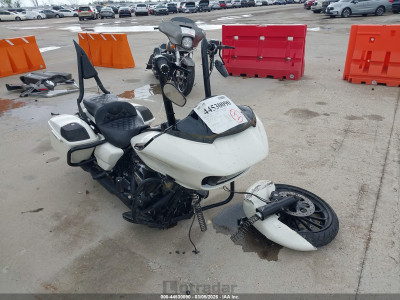 Harley-davidson Road glide 2018 1HD1KTC14JB679358