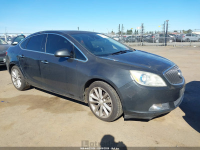 Buick Verano 2016 1G4PT5SV3G4124287