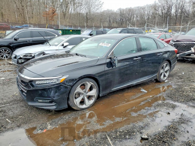 Honda Accord 2018 1HGCV1F99JA157971