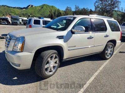 Cadillac Escalade 2012 1GYS3BEFXCR112498