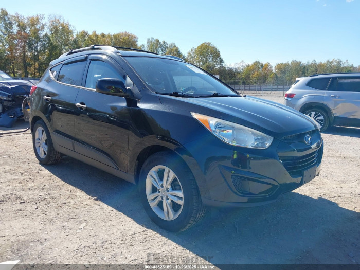 Hyundai Tucson 2011 VIN KM8JUCACXBU197012