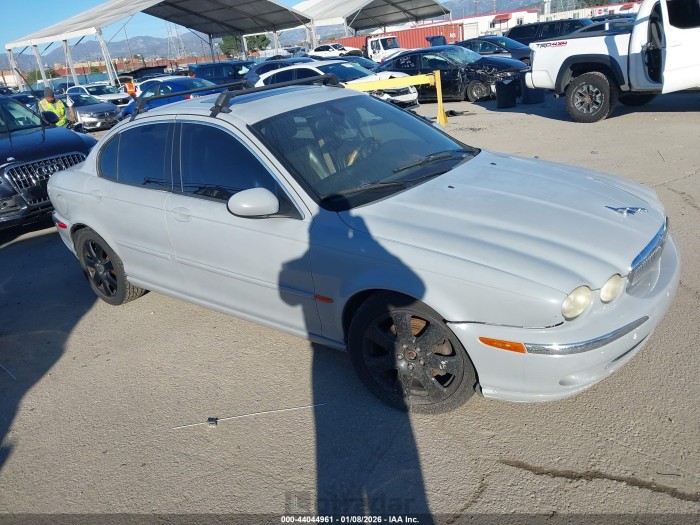 Jaguar X type 2004 VIN SAJEA51CX4WD71134