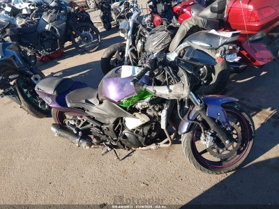 Kawasaki Ninja 2012 JKAEXMJ11CDAA8081
