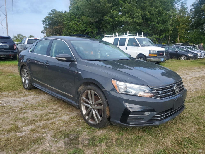 Volkswagen Passat 2017 VIN 1VWDT7A37HC075215