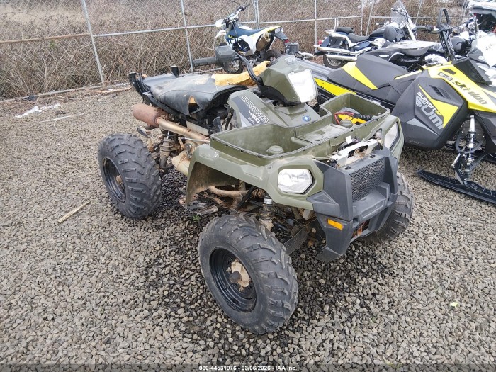 Polaris Sportsman 2016 VIN 4XASEE45XGA585386