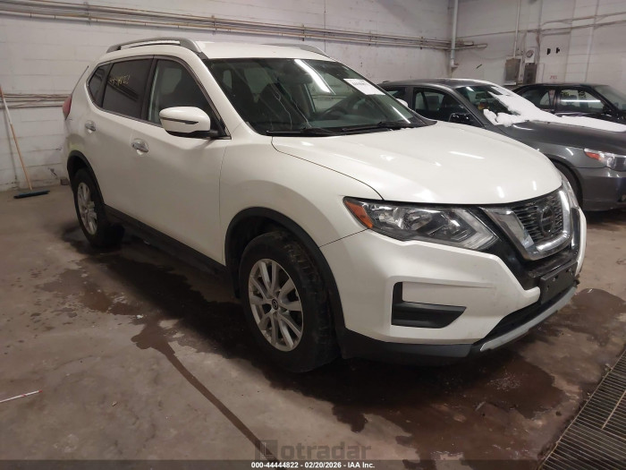 Nissan Rogue 2018 VIN 5N1AT2MV1JC814926