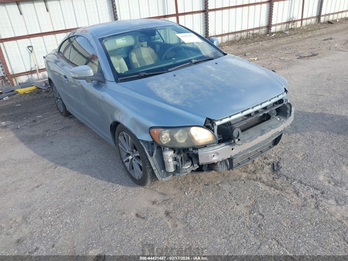 Volvo C70 2010 VIN YV1672MC0AJ094439