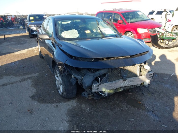 Chevrolet Malibu 2018 VIN 1G1ZB5STXJF238564