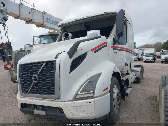 Volvo  2019 VIN 4V4WC9EH1KN192494