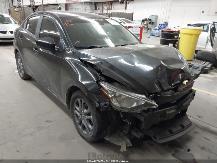 Toyota Yaris 2019 VIN 3MYDLBYV3KY526153