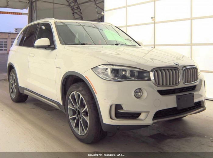 BMW X5 2018 VIN 5UXKR0C52J0Y02782
