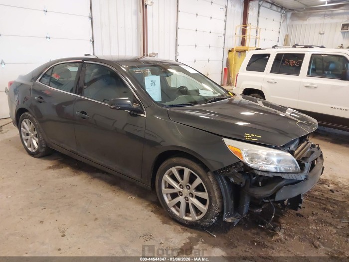 Chevrolet Malibu 2015 VIN 1G11D5SL1FF101947