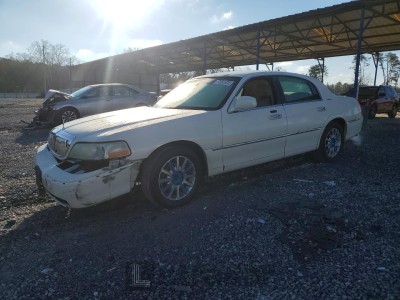 Lincoln TOWN CAR 2007 VIN 1LNHM81W67Y609299