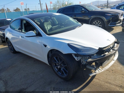 Tesla Model 3 2022 5YJ3E1EA0NF147904